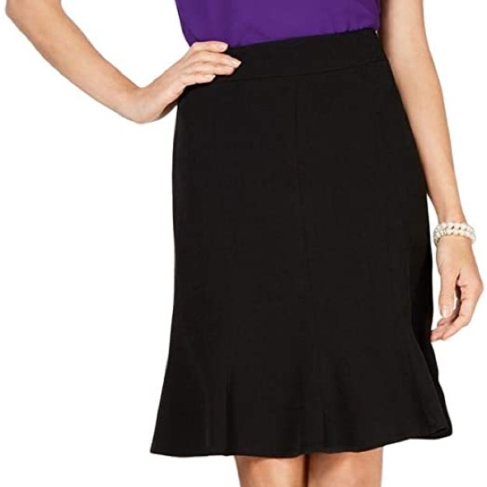 Emma James a Liz Claiborne Co, Pleated Stretch Crepe Flare Skirt '